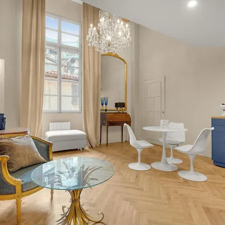 Les Relais Du Capitole - D'hotes Apartment *