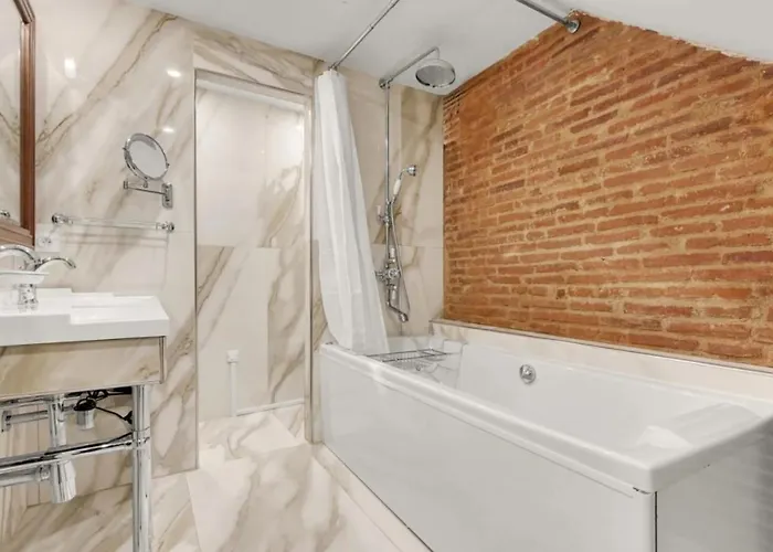 Les Relais Du Capitole - D'hotes تولوز