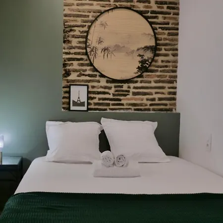 Les Relais Du Capitole - D'hotes 아파트 *