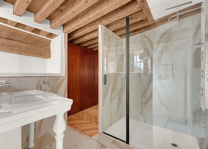 Les Relais Du Capitole - D'hotes Toulouse