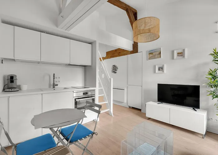 Les Relais Du Capitole - D'hotes Apartment *