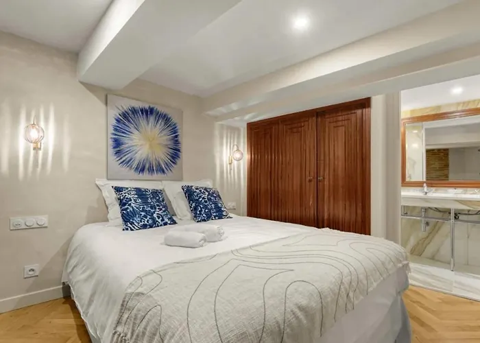 Les Relais Du Capitole - D'hotes Toulouse