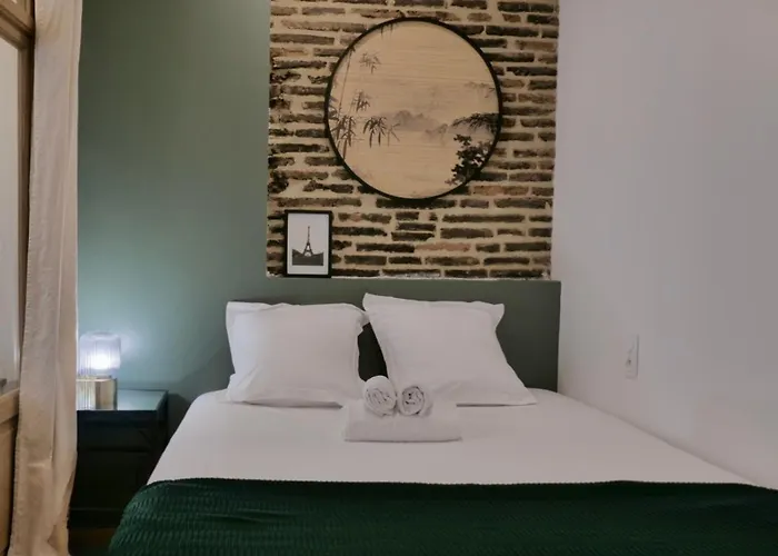 Les Relais Du Capitole - D'hotes Апартаменты *