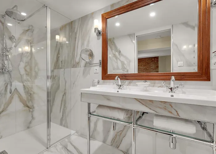 Les Relais Du Capitole - D'hotes * טולוז