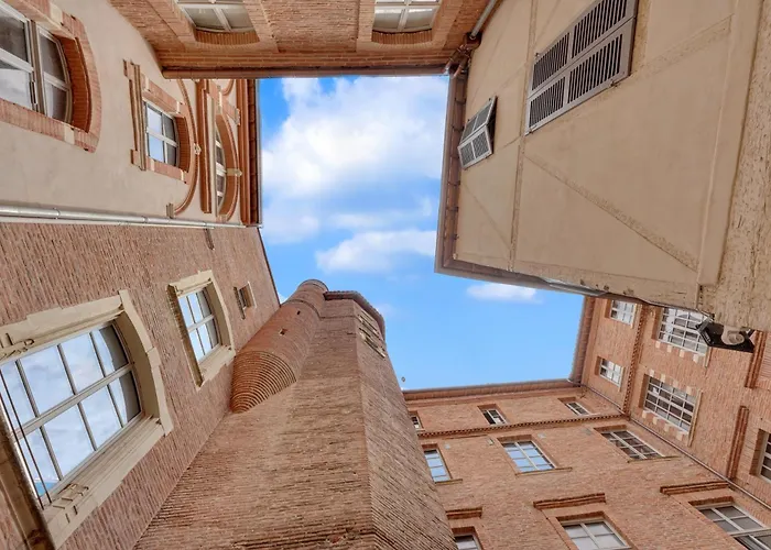 Les Relais Du Capitole - D'hotes דירה