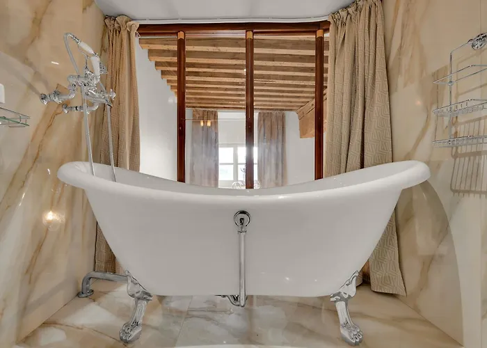 Les Relais Du Capitole - D'hotes * טולוז